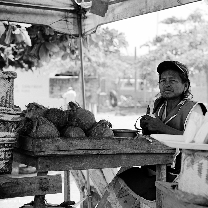 ecr0025q Nikon D3 Nikon 24/70 f/2.8 1/2000 sec f/4 ISO 800 Fotografia reportage ecuador materiale Nikon Simone Tossani